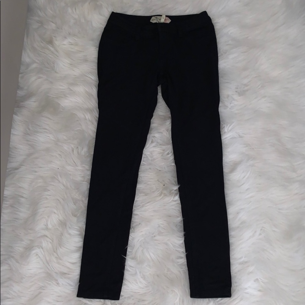 Black jeggings
